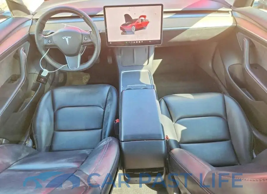5YJ3E1EA4NF303880# 8