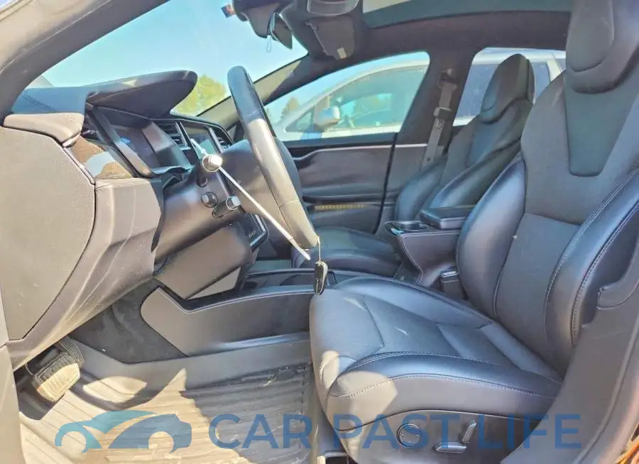 5YJSA1E23JF281638# 7