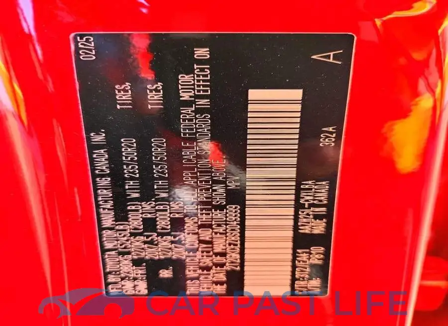 2T2GKCEZ8SC049999# 13