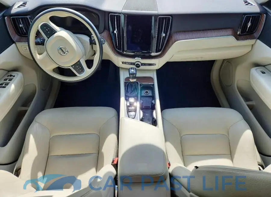 YV4102DK4M1759730# 8