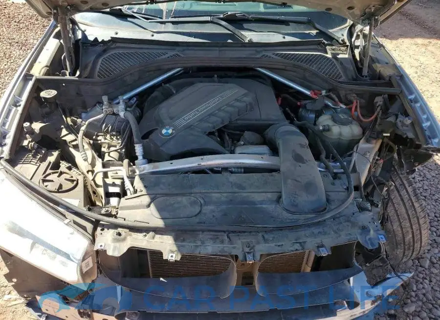 5UXKR0C38H0V81469# 12