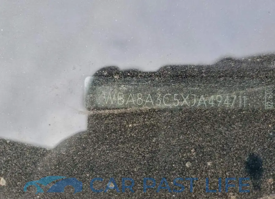 WBA8A3C5XJA494711# 12