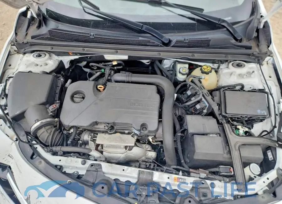 1G1ZB5ST7LF140059# 11