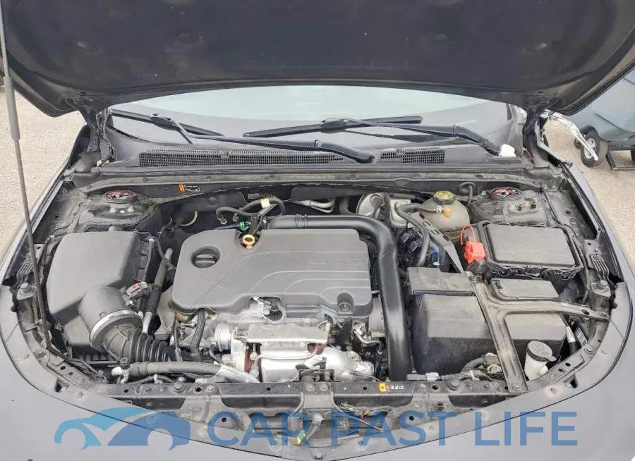 1G1ZD5ST4LF104372# 11