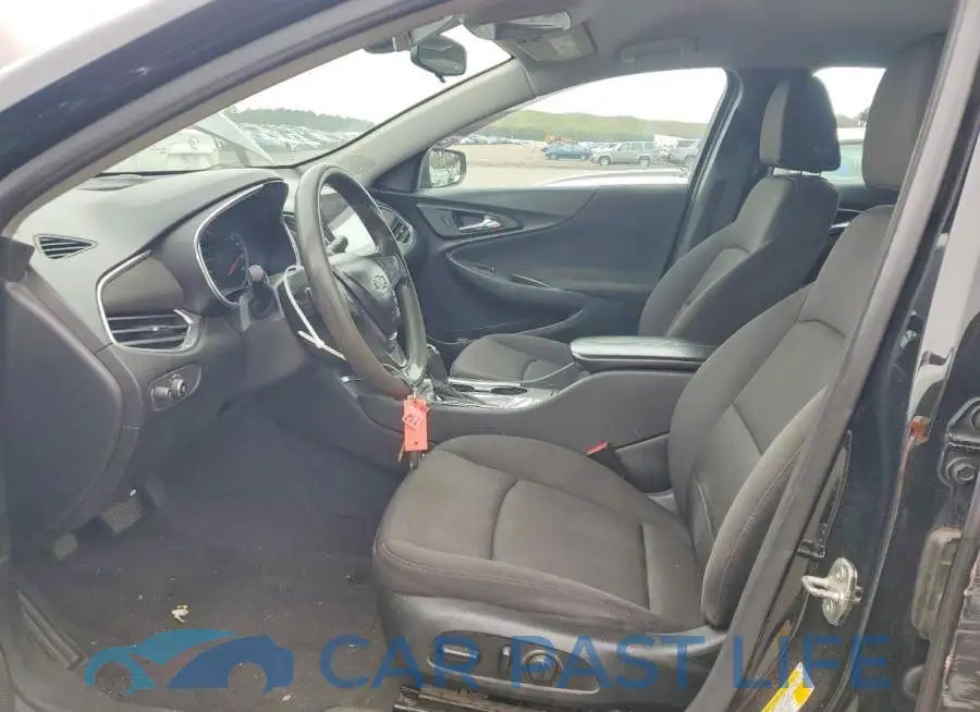 1G1ZD5ST4LF104372# 7