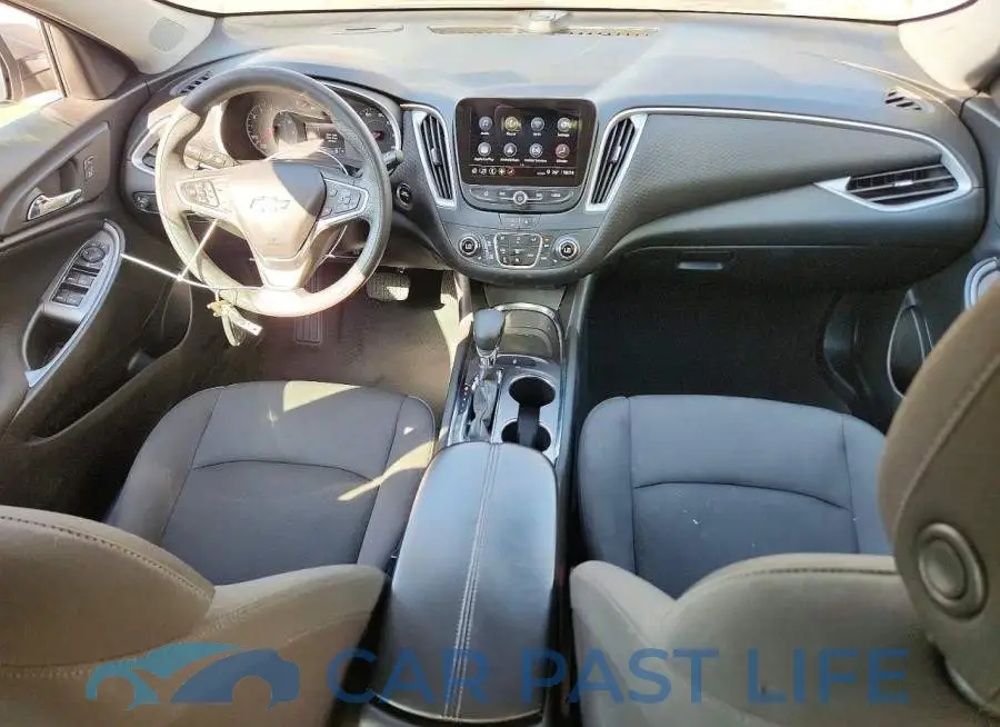 1G1ZD5ST9PF175881# 8