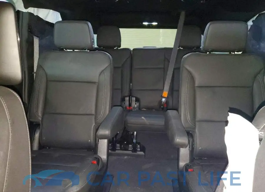 1GNSKDKD6PR525989# 10