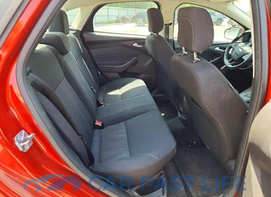 1FADP3F28JL321720# 10