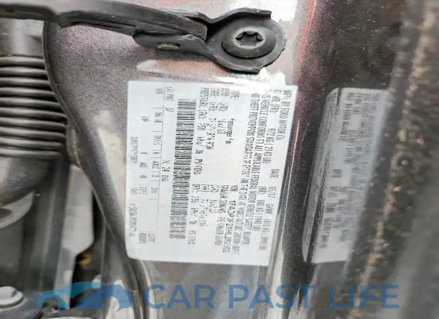 1FADP3F2XHL282302# 12