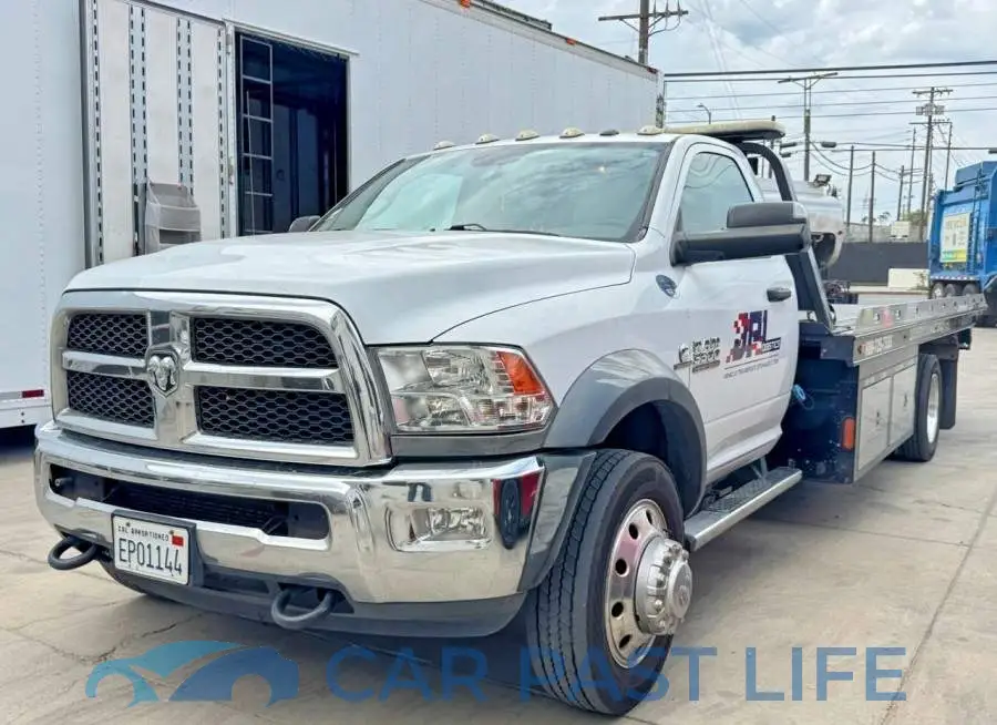 3C7WRMDL8JG280262# 2