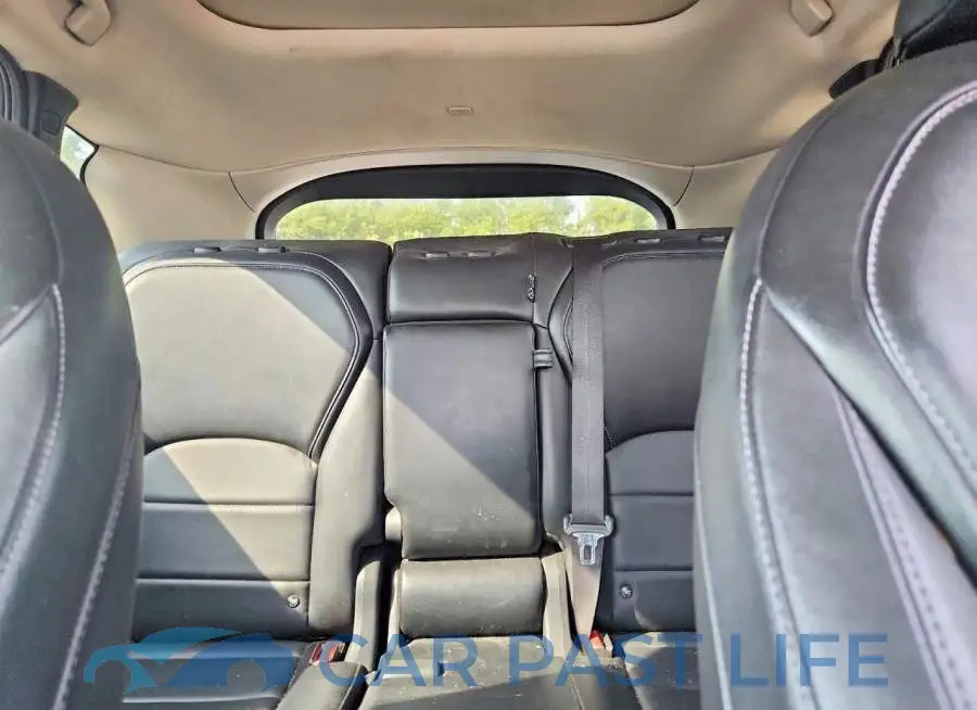 3PCAJ5M3XLF120915# 10