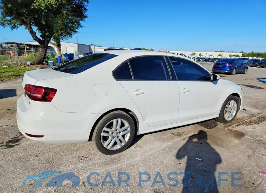 3VW2B7AJ2JM261242# 3