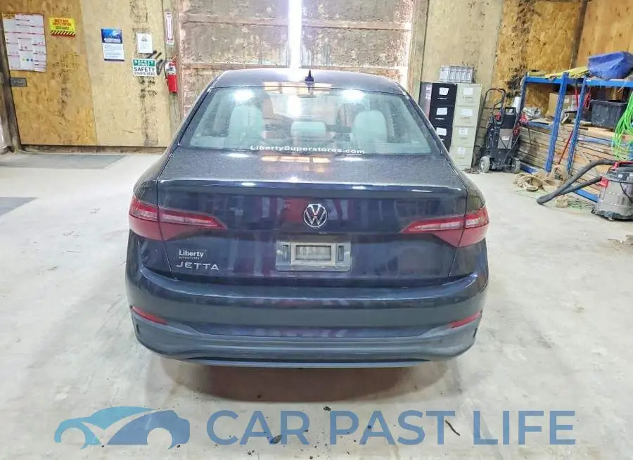 3VW5M7BU5RM080650# 6