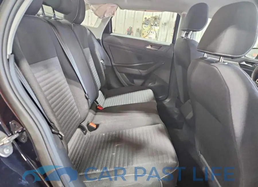 3VW5W7BU0TM044639# 10