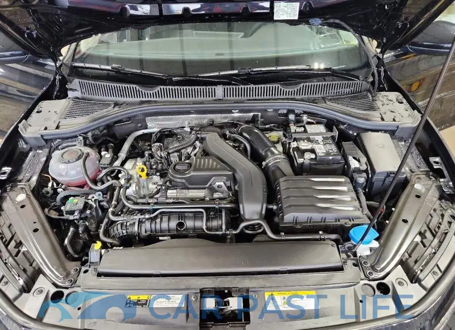 3VW5W7BU0TM044639# 11