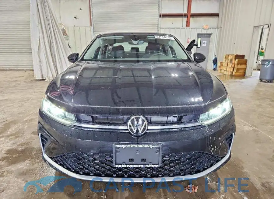 3VW5W7BU0TM044639# 5