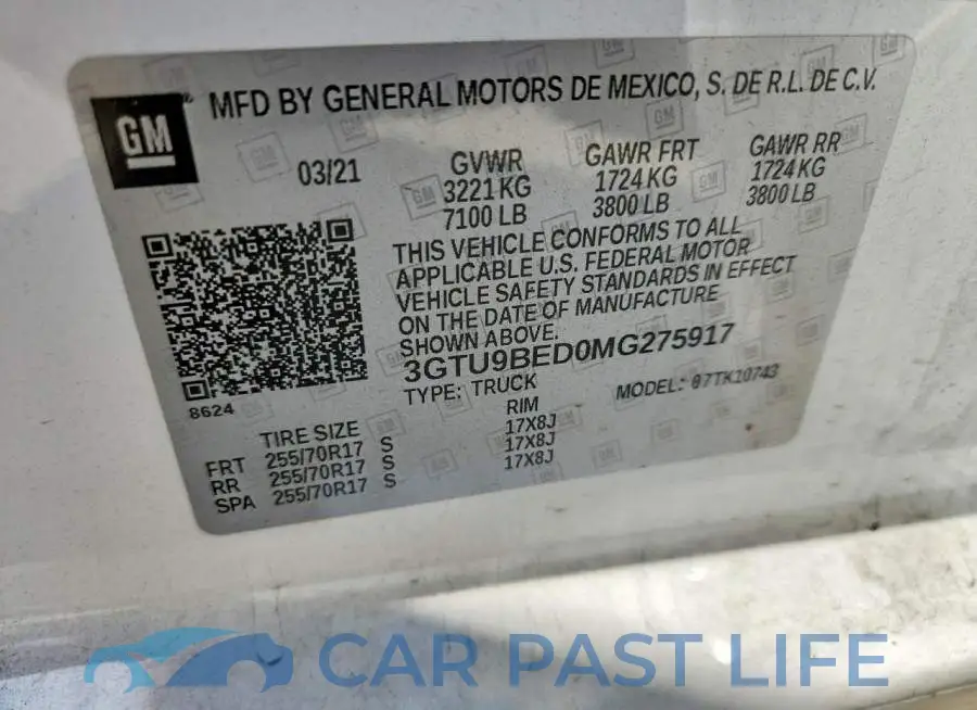 3GTU9BED0MG275917# 12
