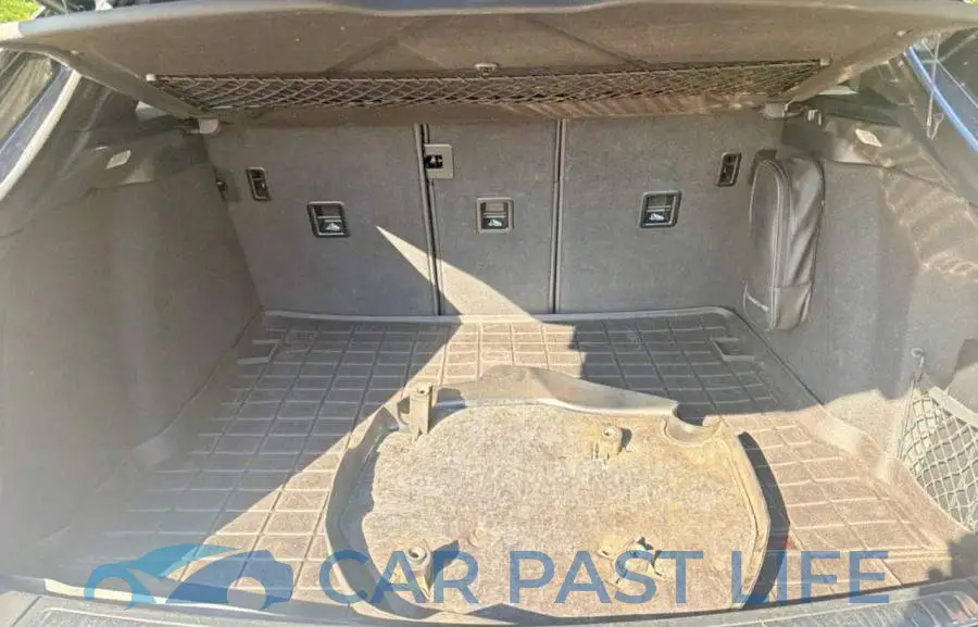 WP1AA2A55HLB05567# 12