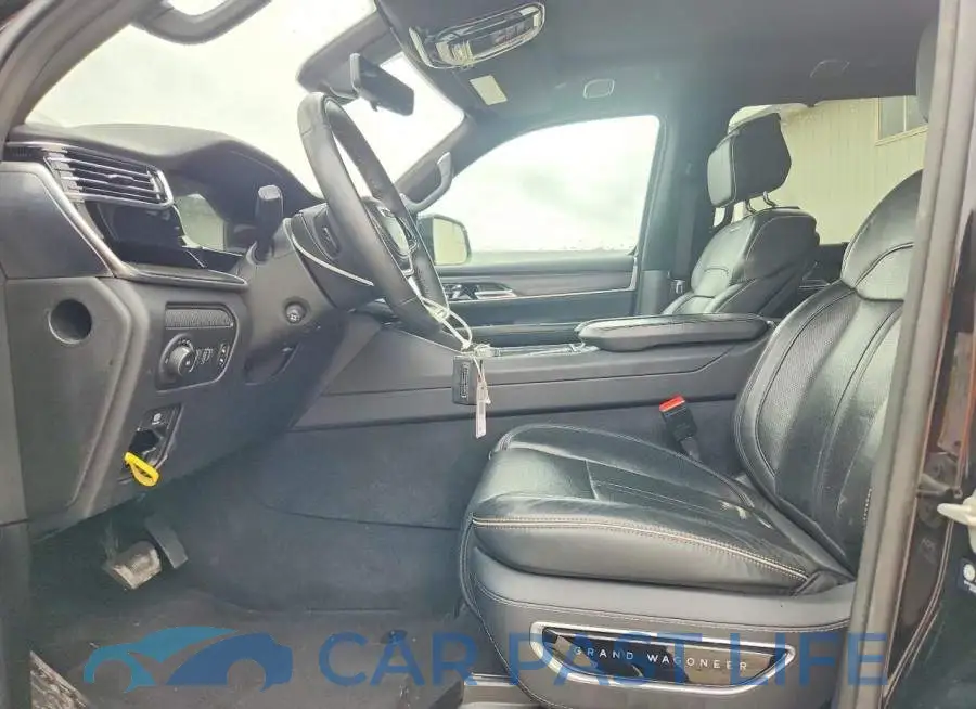 1C4SJSFP8RS130986# 7