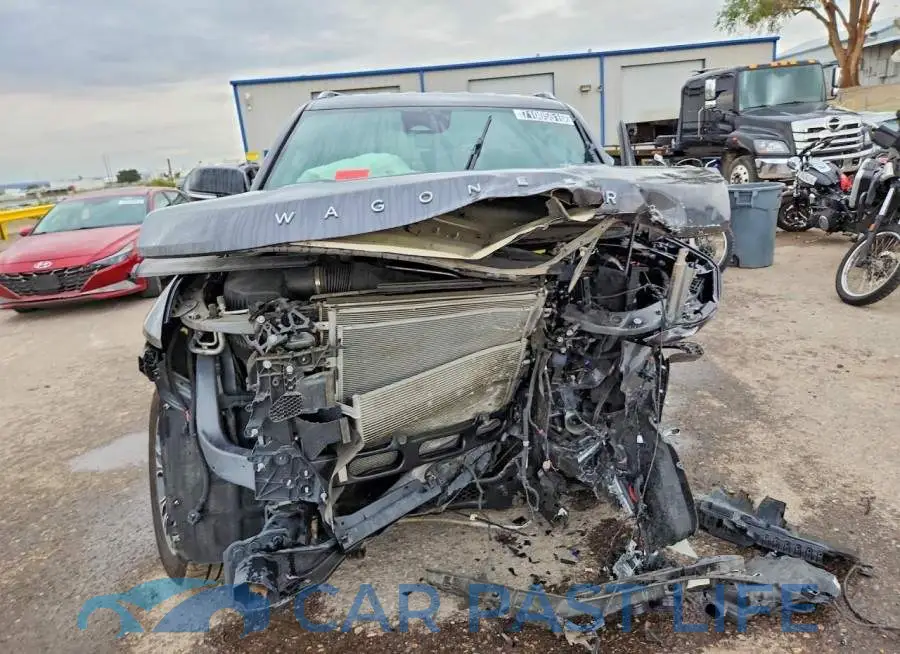 1C4SJVBP0RS168736# 5