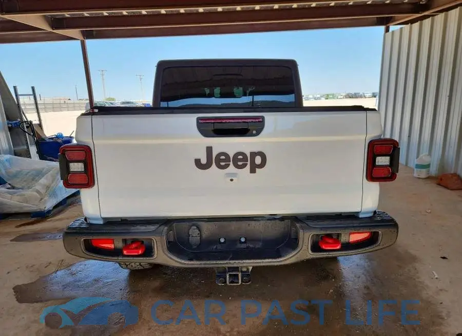 1C6JJTBG8RL107717# 6