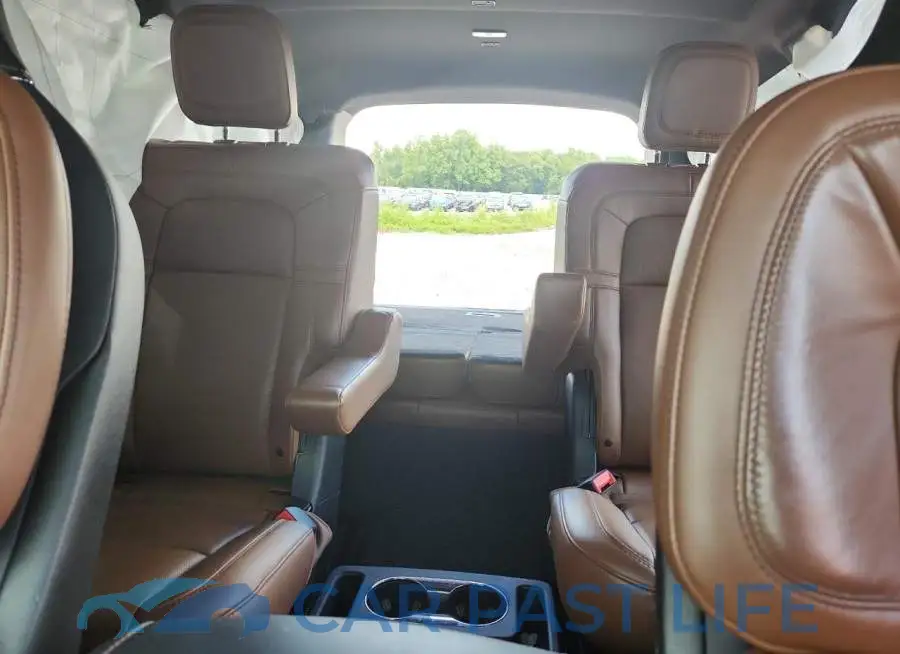 5LM5J7XC6PGL13205# 10