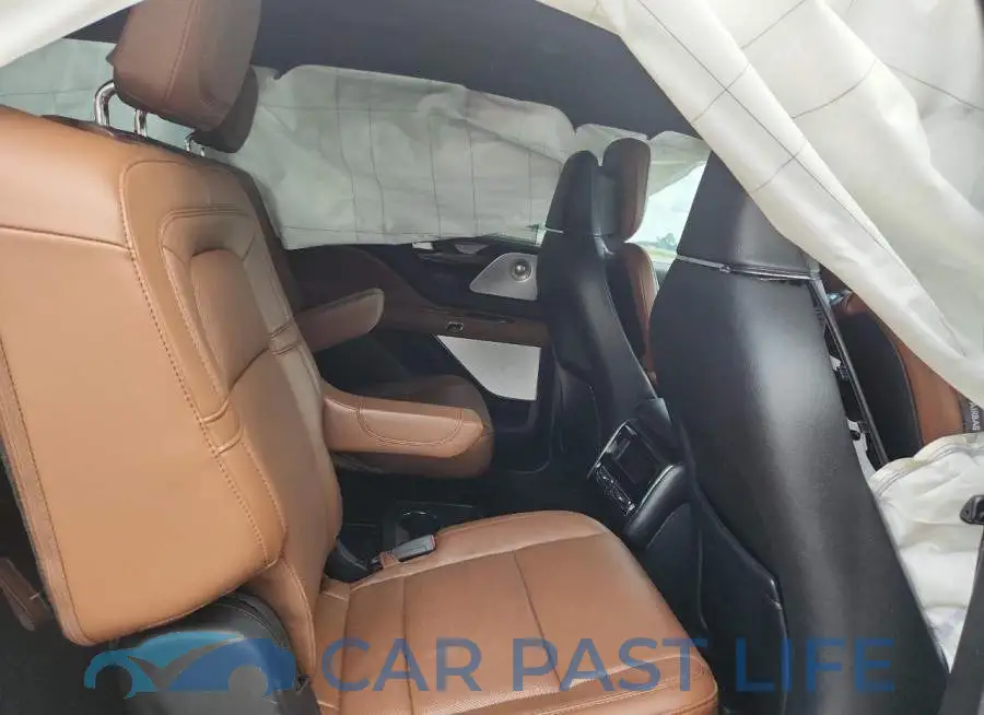 5LM5J7XC6PGL13205# 11