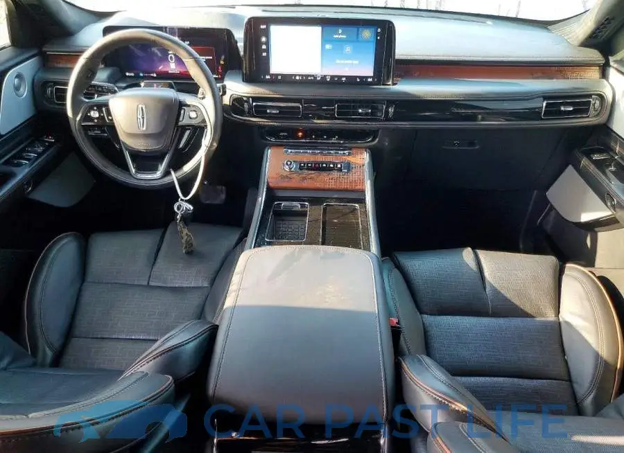 5LM5J9XC4SGL02773# 8