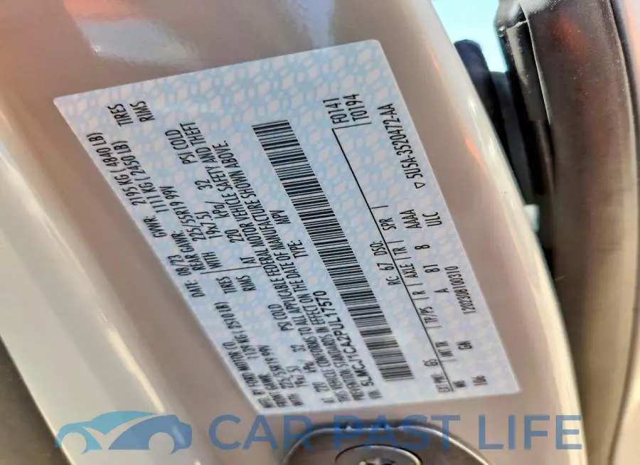 5LMCJ1CA2PUL17570# 12