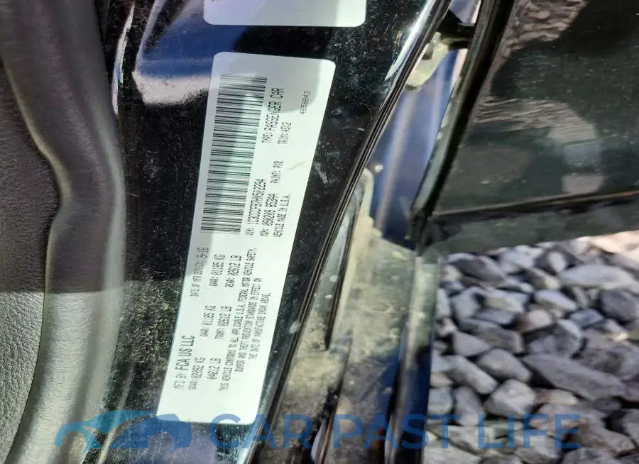1C3CCCFB7HN502294# 12