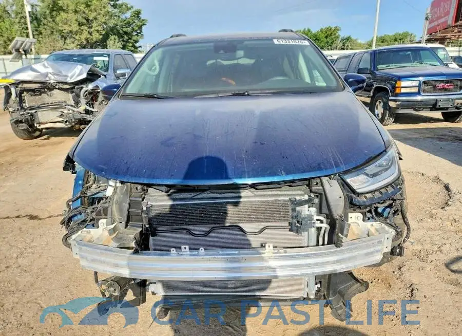 2C4RC1BG4NR101599# 5