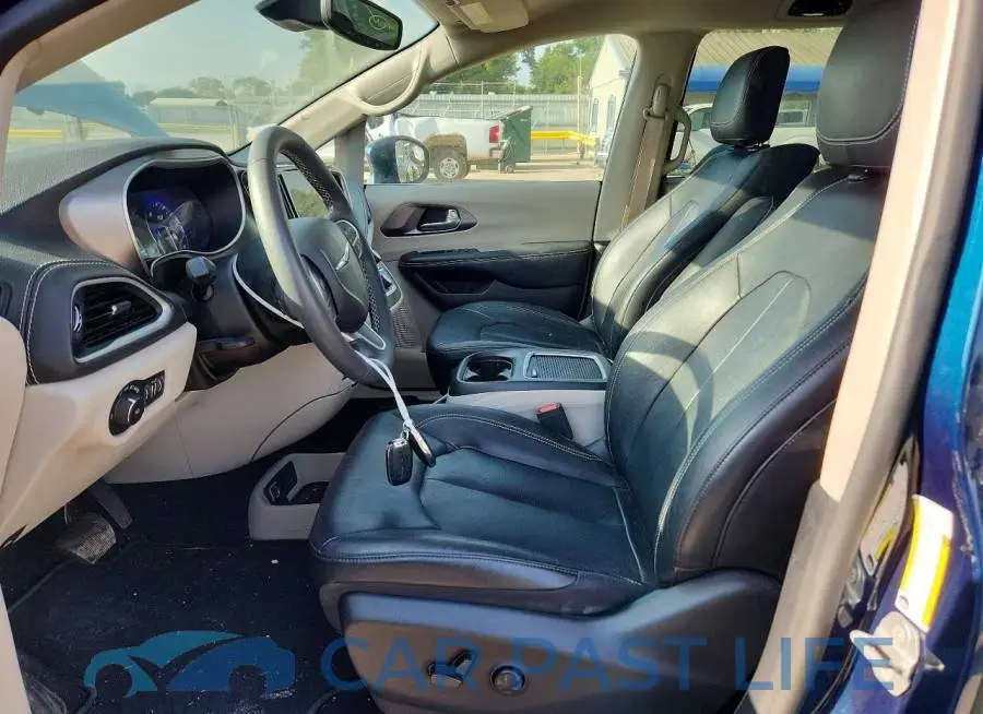 2C4RC1BG4NR101599# 7