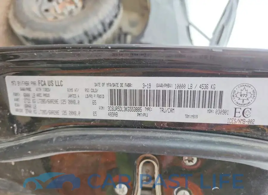 3C6UR5DL3KG553885# 13