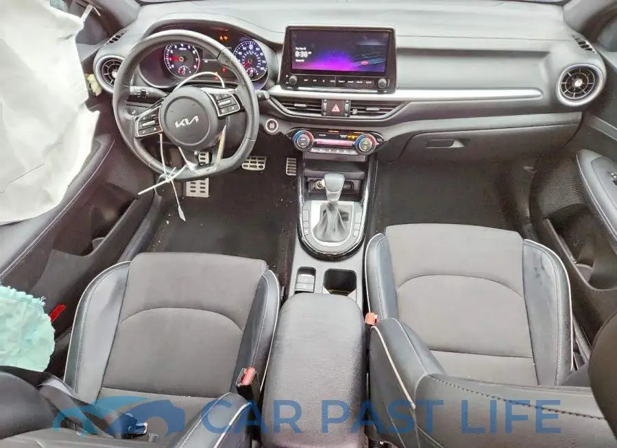 3KPF54AD2PE539628# 8