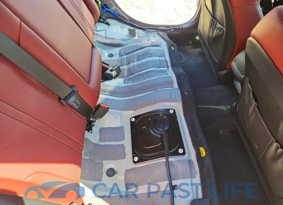 KNAG64J76T5460039# 10