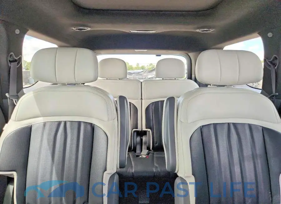 KNDAEFS51R6035979# 10
