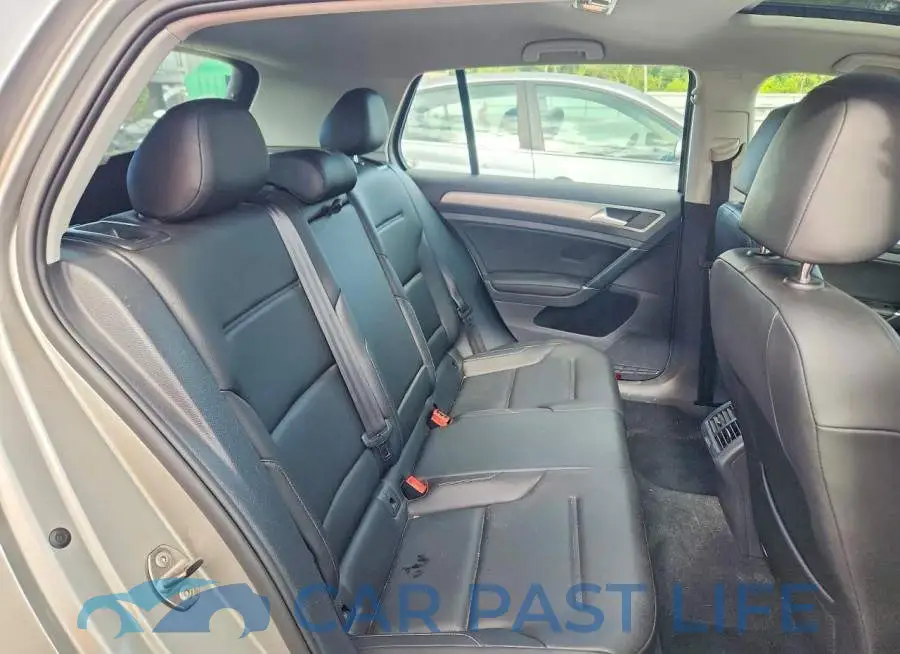 3VW117AU7HM014785# 10