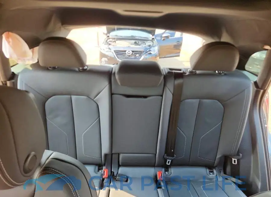 WA1FECF38M1050217# 10