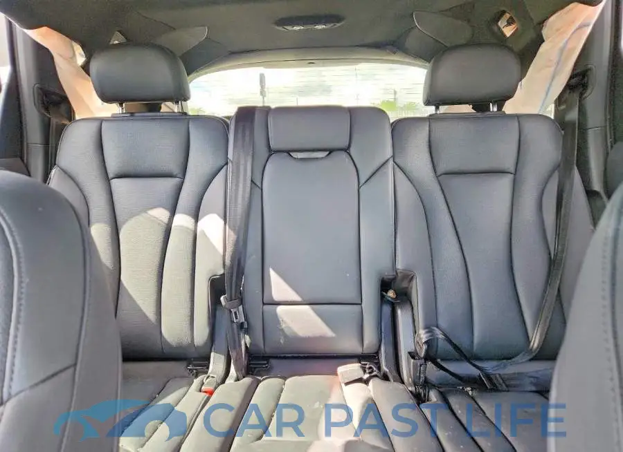 WA1LCBF76PD021646# 10