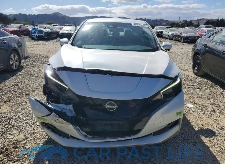 1N4CZ1CV3PC551456# 5