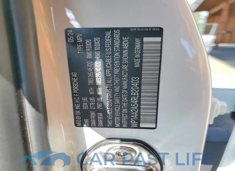 WP1AA2A54RLB20403# 13