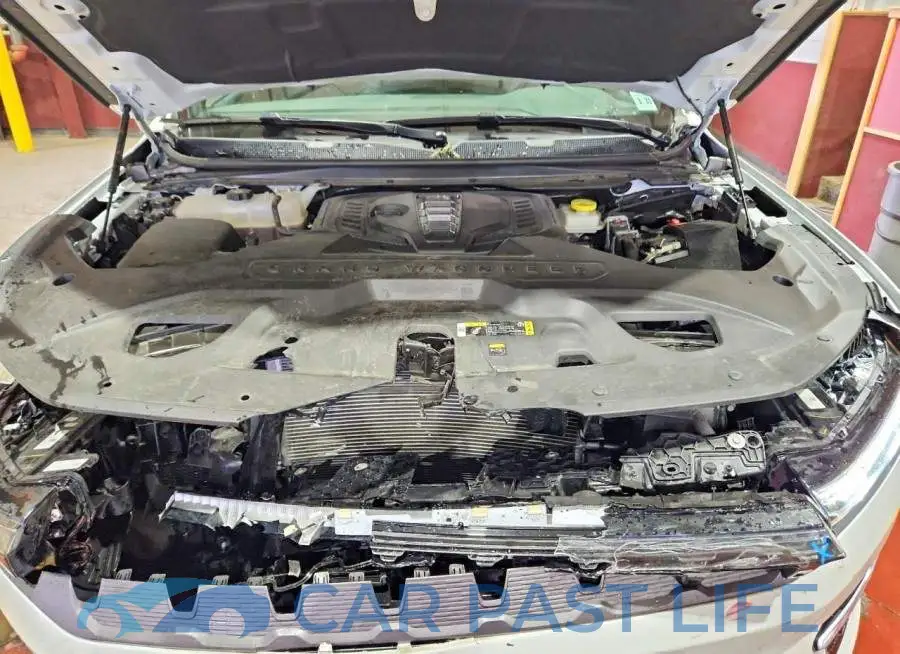 1C4SJSBP6TS163207# 12