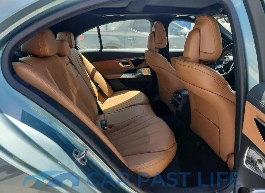 W1KLF4GB9SA117380# 10