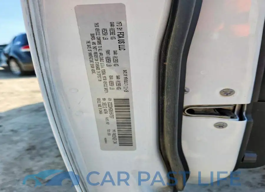 2C3CDXAG9KH547597# 12
