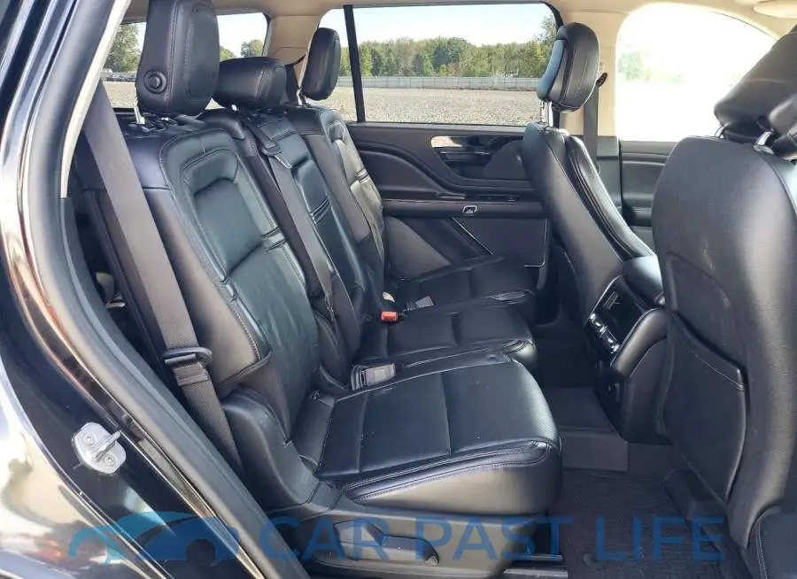 5LM5J7XC8LGL16326# 11