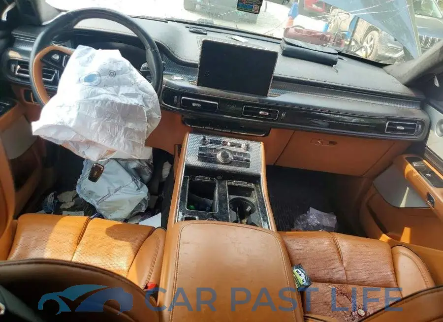 5LM5J9XC7PGL21518# 8
