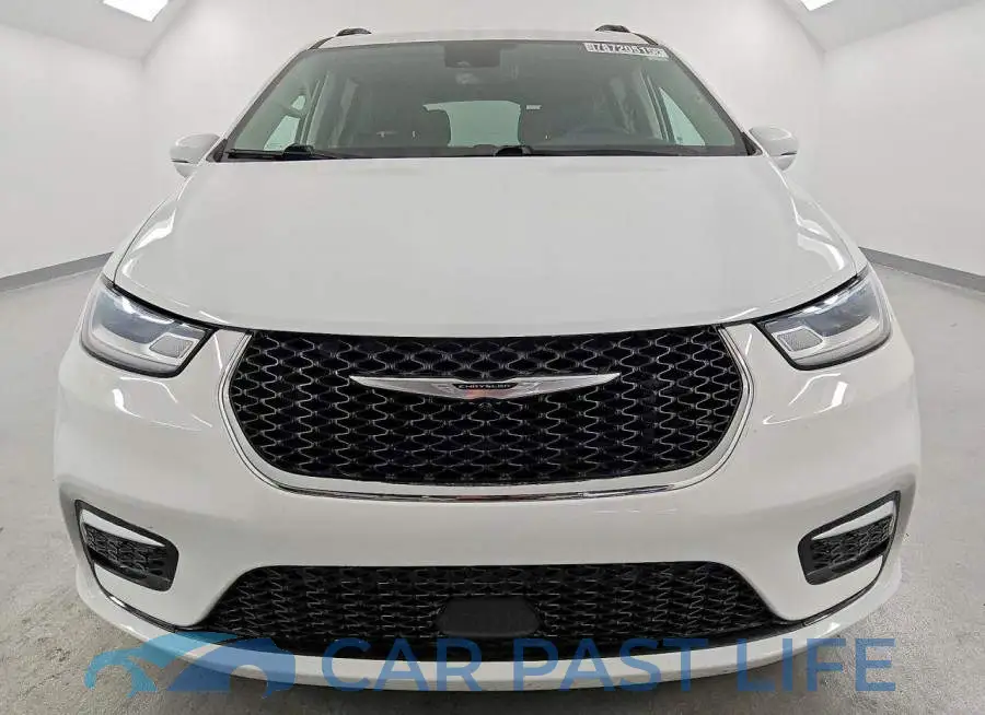 2C4RC1BG0NR188160# 5
