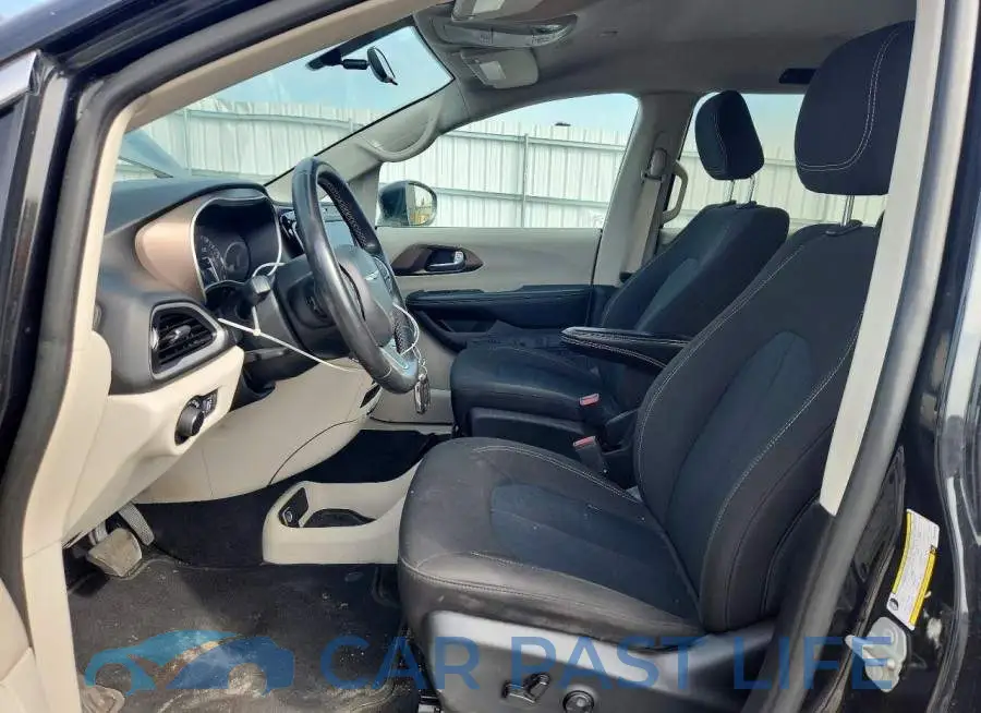2C4RC1CGXNR105509# 7