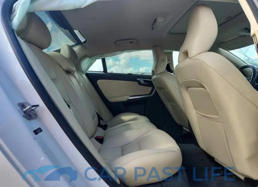 LYV402HK4JB172006# 10