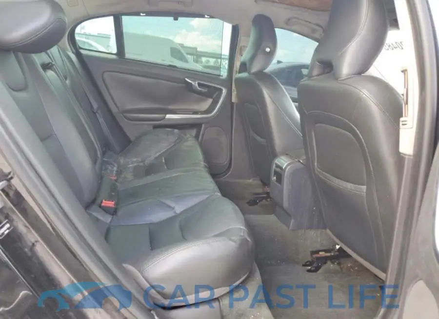 LYV402HK8JB170596# 10